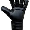 black goalkeeper glove Legend smash